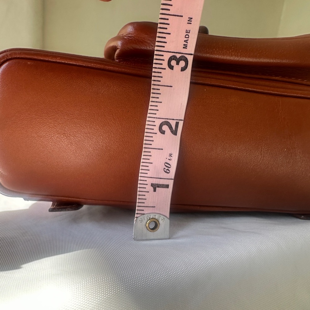 GUCCI | Vintage 1990s Bamboo Leather Backpack | Brown | Small/Medium w/ Dust Bag - Picture 15 of 16